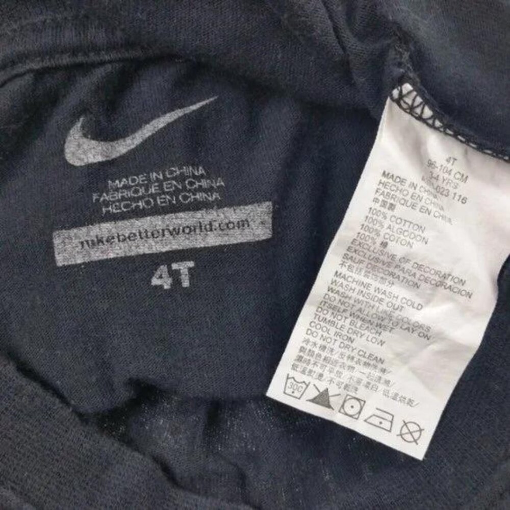 Nike Black T-Shirt "Rewrite History" Short Sleeve Size 4T - Picture 4 of 4